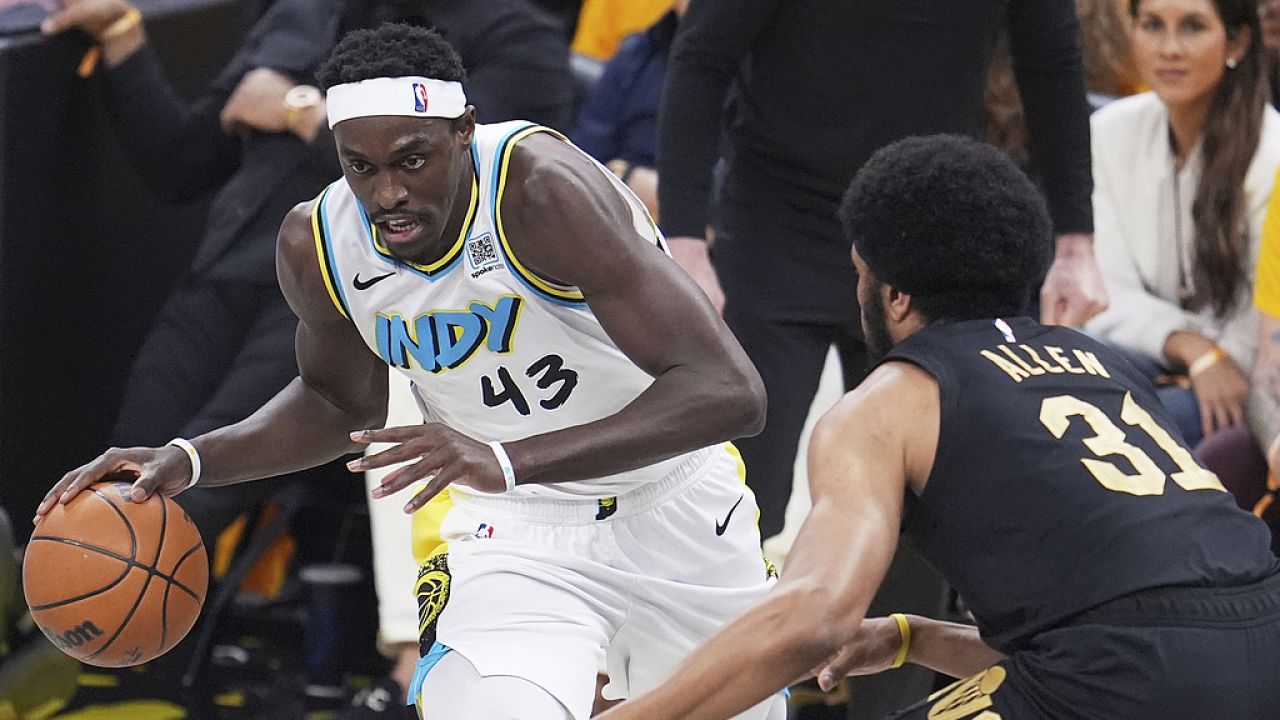 金年会官网入口-战术调整引发热议！，西亚卡姆在热火比赛中最后时刻胜出引发球迷热议的简单介绍